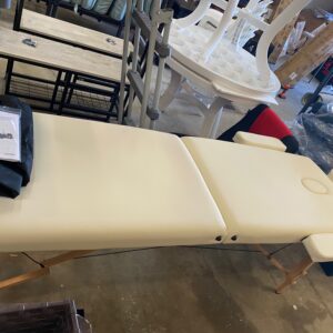 Yaheetech Portable folding Massage/Lash/Spa Table with head and armrest. Carry Bag inc.