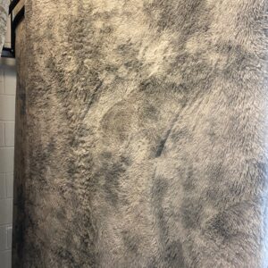 8x10 Light Grey and White Fluffy, Extremely Soft Area Rug.