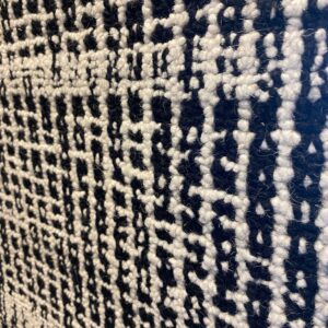 Safavieh “Abstract” 6x9, 100% wool area rug in black/ivory